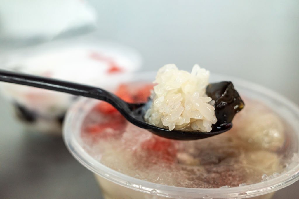 WHAT IS STICKY RICE